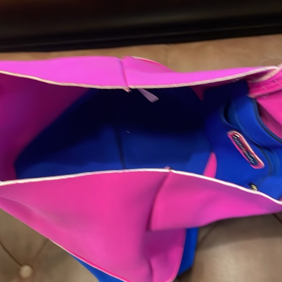 Steve Madden Bright Pink and Royal Blue Satchel with wash bag - Picture 5 of 5